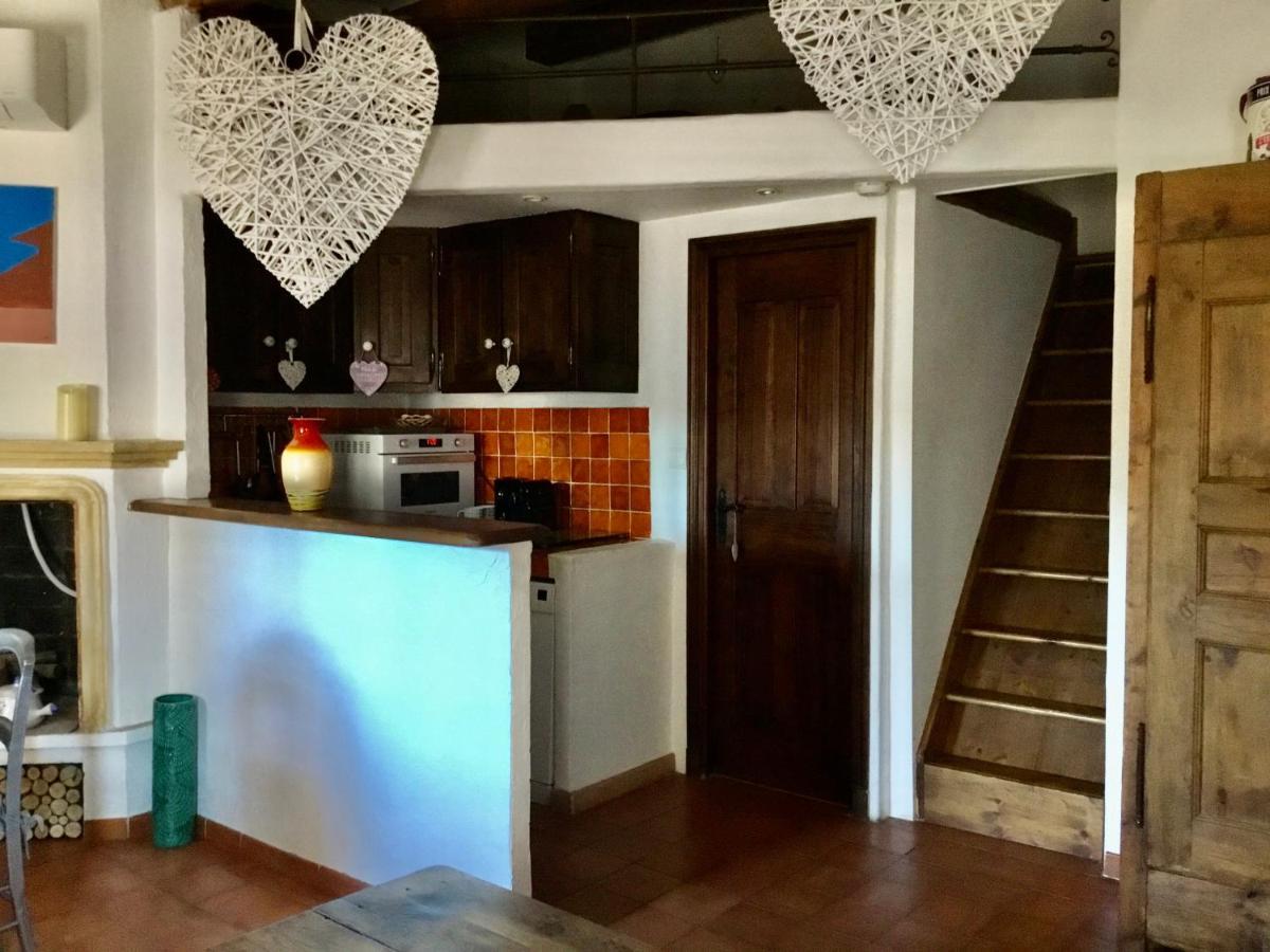 Ravissant Studio Climatise Gambetta Misericorde Au Coeur De Сен Тропе Екстериор снимка